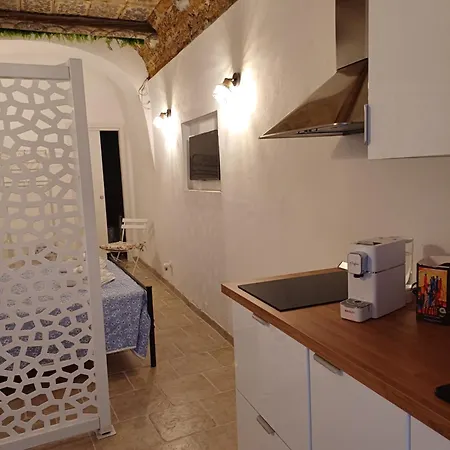 Difronte Palatina Chapel Guest house *