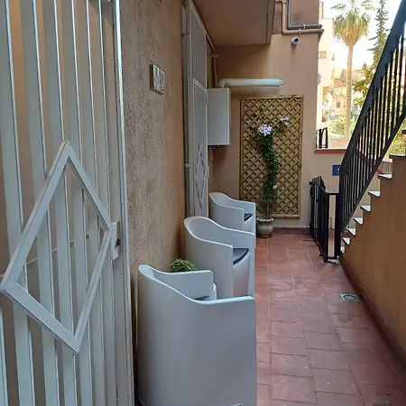 Guest house Difronte Palatina Chapel Palermo